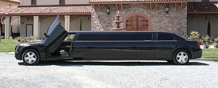 Limo Services Maine Chrysler-300